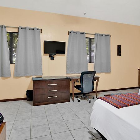 Drift Inn Cayo Santa Elena Kültér fotó